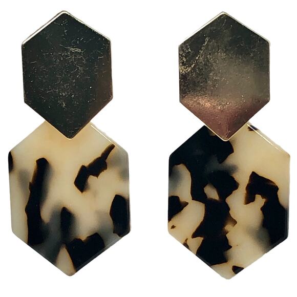 Cream and Black Tortoise Shell Geometric Drop Earrings - Picture 3 of 4